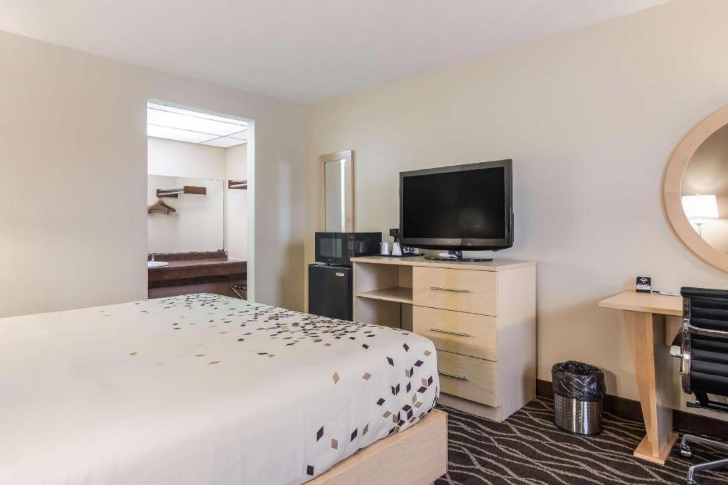 Americas Best Value Inn Еллаєнс Екстер'єр фото
